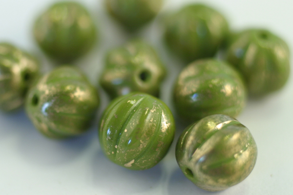 10pc 8mm OPAQUE OLIVE MARBLED GOLD CZECH GLASS MELON ROUNDS