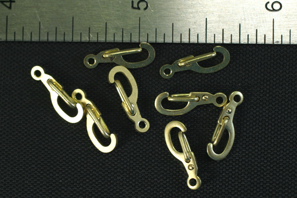 4pc RAW BRASS VINTAGE STYLE SPRING CLASP LOT