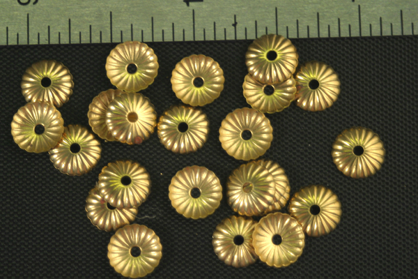 12pc VINTAGE STYLE 8mm RAW BRASS RIBBED BEAD CAP BC3-12