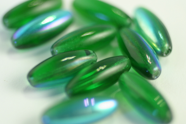 10pc 15x6mm EMERALD GREEN AB CZECH GLASS RICE LOOSE BEADS