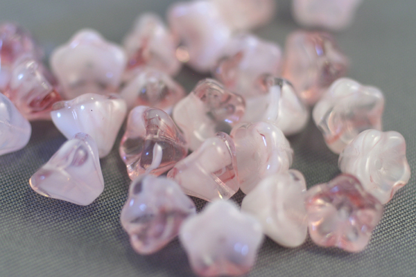 10pc 8X6mm CRYSTAL LIGHT PINK CZECH GLASS BELL FLOWER BEADS