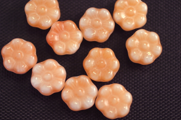 10pc 8x4mm STRAWBERRY AND CREME CZECH GLASS FLAT FLOWER BEADS