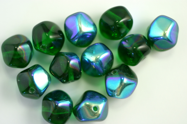 25pc GORGEOUS CZECH GLASS 9MM BLUE GREEN AB IRRIDESCENT FACETED NUGGET BEADS