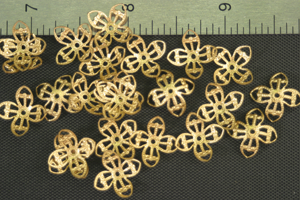 12pc VINTAGE STYLE 13mm RAW BRASS FILIGREE BEAD CAP BC1-12