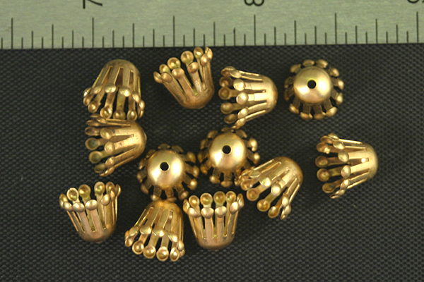 12pc VINTAGE STYLE 9mm RAW BRASS FLOWER BEAD CAP BC11-12