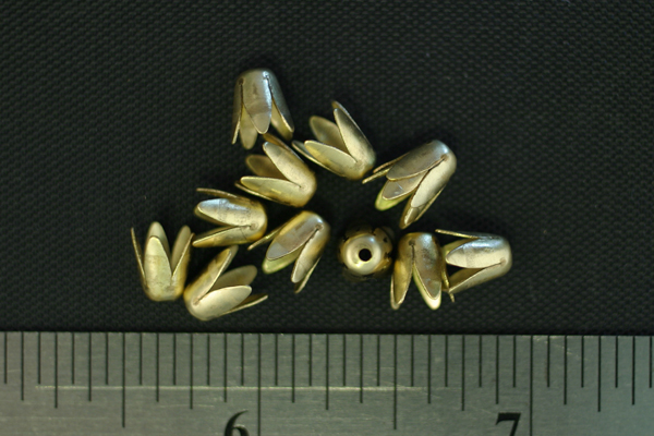 12pc VINTAGE STYLE 6mm RAW BRASS 5 PETAL FLOWER BEAD CAP BC24-12