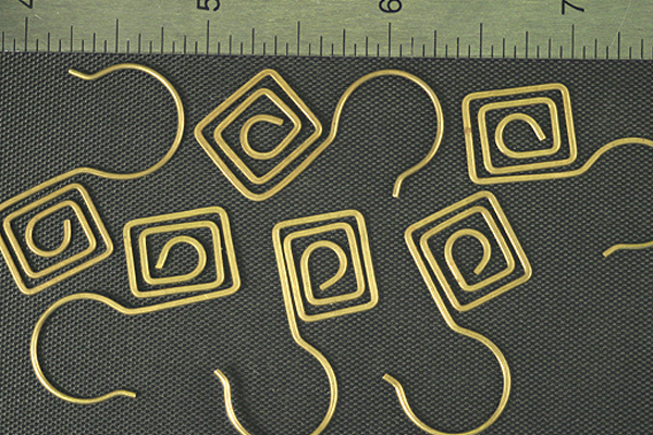 6pc RAW BRASS ARTISTIC SCROLLED EARWIRE FINDING JEWELRY LOT E9-6