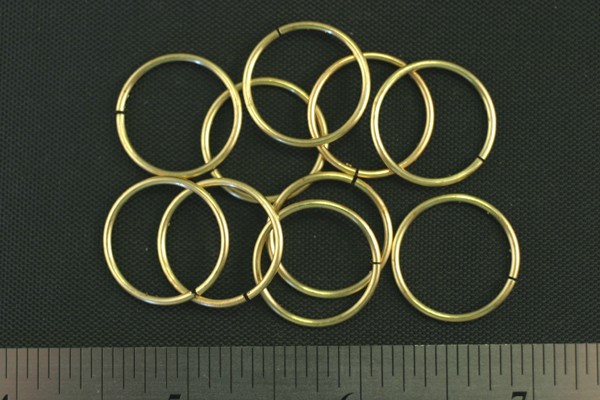 4pc RAW BRASS 18.92mm SIZE JUMP RINGS JR13-50-4