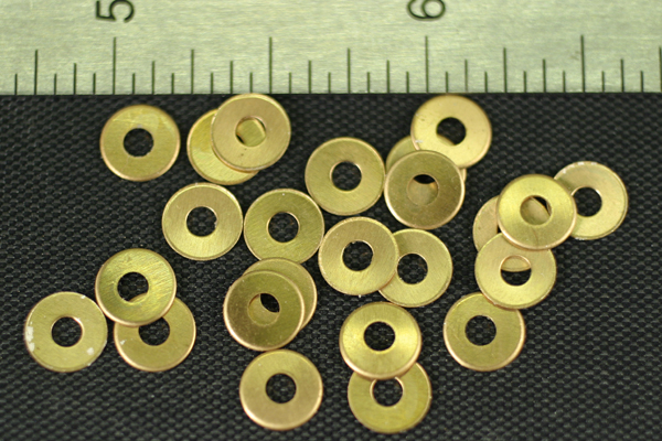 12pc SOLID RAW BRASS SMOOTH 6.5mm WASHER BEAD LOT W01-12